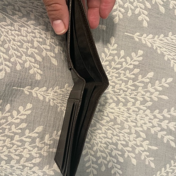 Mens Gucci wallet - Picture 5 of 6